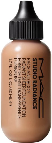 Studio Face and Body Radiant Sheer Fondotinta 50 ml - Varie tonalità - N4