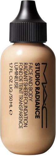 Studio Face and Body Radiant Sheer Fondotinta 50 ml - Varie tonalità - C1