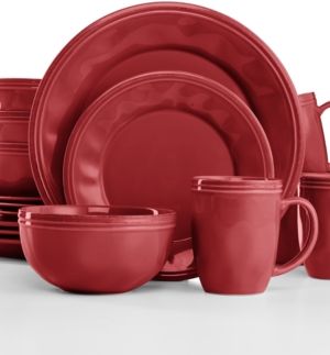 Cucina Cranberry Red 16-Pc. Set, Service for 4